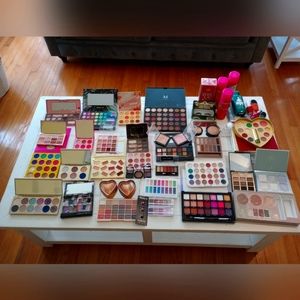 Makeup Lot - SEE DESCRIPTION